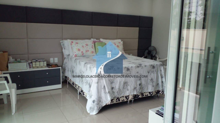 Imagem Casa com 6 Quartos à Venda, 300 m² em Adrianópolis - Manaus