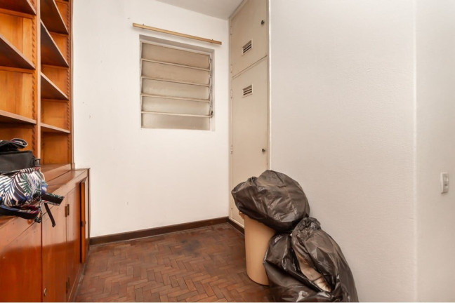 Imagem Imóvel com 3 Quartos à Venda, 345 m² em Cerqueira César - São Paulo