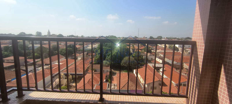 Apartamento com 3 Quartos à Venda, 80 m² em Centro - Pirassununga
