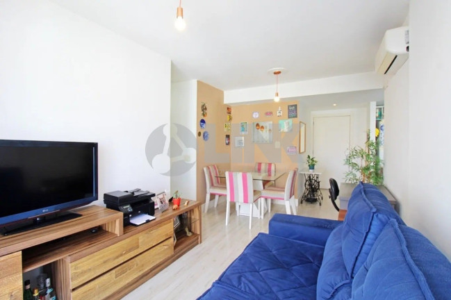 Imagem Apartamento com 2 Quartos à Venda, 60 m² em Cristo Redentor - Porto Alegre Imagem Apartamento com 2 Quartos à Venda, 60 m² em Cristo Redentor - Porto Alegre