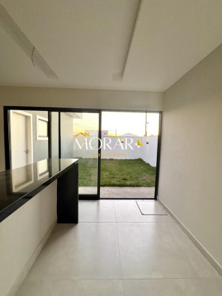 Imagem Casa com 3 Quartos à Venda, 252 m² em Nova São Pedro - São Pedro Da Aldeia