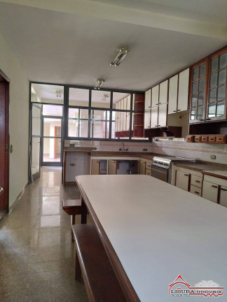 Imagem Casa com 9 Quartos para Alugar, 600 m² em Centro - Jacareí