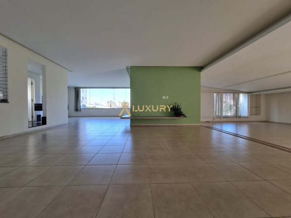 Imagem Imóvel com 6 Quartos à Venda,  em Vila Paris - Belo Horizonte