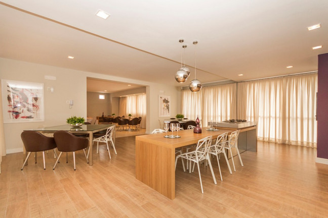Imagem Apartamento com 2 Quartos à Venda, 51 m² em Humaitá - Porto Alegre