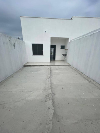 Imagem Casa com 2 Quartos à Venda, 125 m² em Feira De Santana