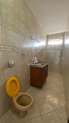 Imagem Casa com 4 Quartos à Venda, 480 m²