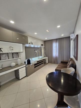 Imagem Imóvel com 3 Quartos à Venda, 204 m² em Pituba - Salvador Imagem Imóvel com 3 Quartos à Venda, 204 m² em Pituba - Salvador