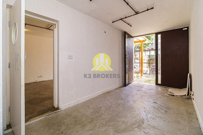 Imagem Casa com 7 Quartos à Venda, 195 m² em Pinheiros - São Paulo Imagem Casa com 7 Quartos à Venda, 195 m² em Pinheiros - São Paulo