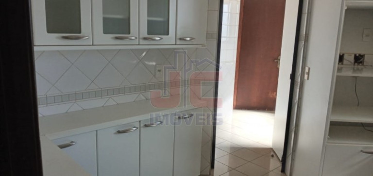 Imagem Apartamento com 4 Quartos à Venda, 321 m² em Centro - Ribeirão Preto Imagem Apartamento com 4 Quartos à Venda, 321 m² em Centro - Ribeirão Preto