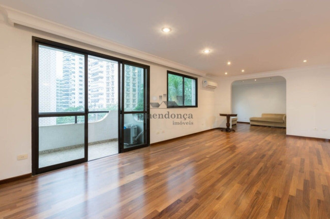 Imagem Apartamento com 4 Quartos à Venda, 213 m² em Santa Cecília - São Paulo Imagem Apartamento com 4 Quartos à Venda, 213 m² em Santa Cecília - São Paulo