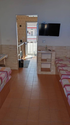 Imagem Kitnet com 1 Quarto à Venda, 25 m² em Guilhermina - Praia Grande Imagem Kitnet com 1 Quarto à Venda, 25 m² em Guilhermina - Praia Grande