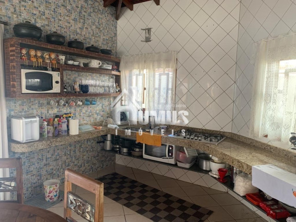 Imagem Casa com 5 Quartos à Venda, 190 m² em Horto Florestal - Ubatuba Imagem Casa com 5 Quartos à Venda, 190 m² em Horto Florestal - Ubatuba
