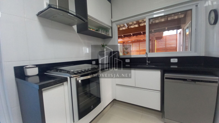 Imagem Casa com 3 Quartos à Venda, 210 m² em Alphaville - Santana De Parnaíba