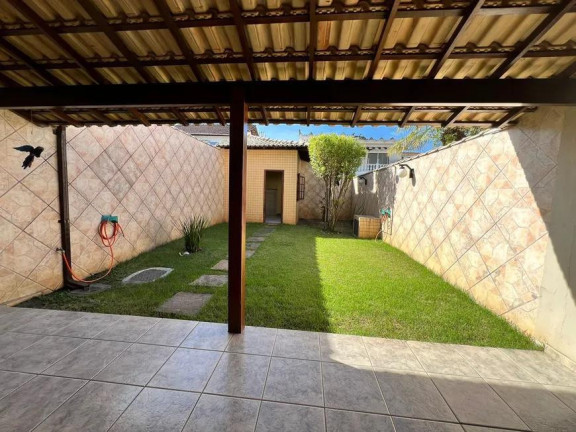 Imagem Casa com 3 Quartos à Venda, 138 m² em Anil - Rio De Janeiro Imagem Casa com 3 Quartos à Venda, 138 m² em Anil - Rio De Janeiro