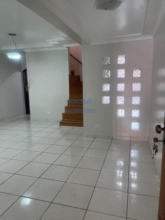 Imagem Sobrado com 3 Quartos à Venda, em Santa Terezinha - São Bernardo Do Campo Imagem Sobrado com 3 Quartos à Venda, em Santa Terezinha - São Bernardo Do Campo