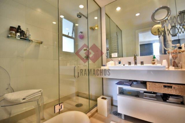 Imagem Apartamento com 3 Quartos à Venda, 181 m² em Moema - São Paulo
