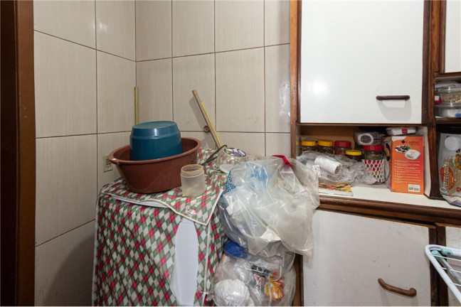 Imagem Casa com 3 Quartos à Venda, em Jardim Itu - Porto Alegre Imagem Casa com 3 Quartos à Venda, em Jardim Itu - Porto Alegre