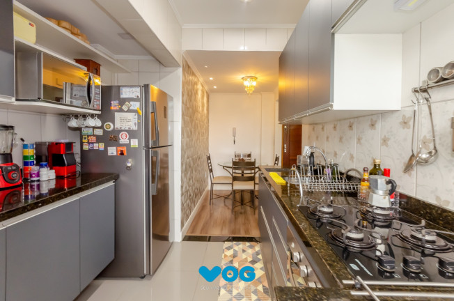 Imagem Imóvel com 2 Quartos à Venda, 64 m² em Jardim Botânico - Porto Alegre Imagem Imóvel com 2 Quartos à Venda, 64 m² em Jardim Botânico - Porto Alegre