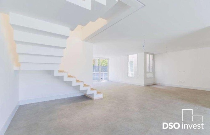 Imagem Casa de Condomínio com 4 Quartos à Venda, em Jardim Cordeiro - São Paulo Imagem Casa de Condomínio com 4 Quartos à Venda, em Jardim Cordeiro - São Paulo