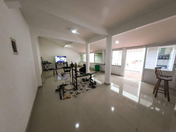 Imagem Casa com 4 Quartos à Venda, 360 m² em Itaipu - Niterói Imagem Casa com 4 Quartos à Venda, 360 m² em Itaipu - Niterói