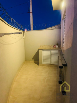 Imagem Casa com 2 Quartos à Venda, 73 m² em Parque Residencial Sabiás - Indaiatuba Imagem Casa com 2 Quartos à Venda, 73 m² em Parque Residencial Sabiás - Indaiatuba
