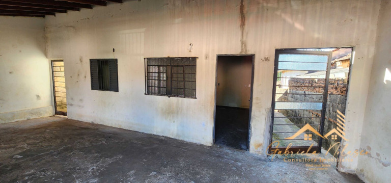 Imagem Casa com 2 Quartos à Venda, 12.960 m² em Tucura - Mogi Mirim