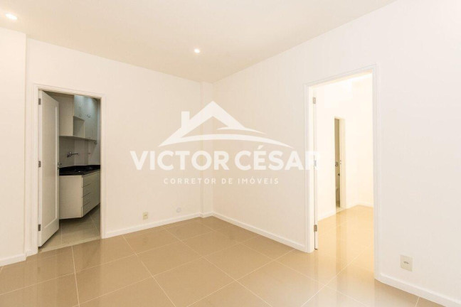 Imagem Apartamento com 1 Quarto à Venda, 49 m² em Copacabana - Rio De Janeiro Imagem Apartamento com 1 Quarto à Venda, 49 m² em Copacabana - Rio De Janeiro