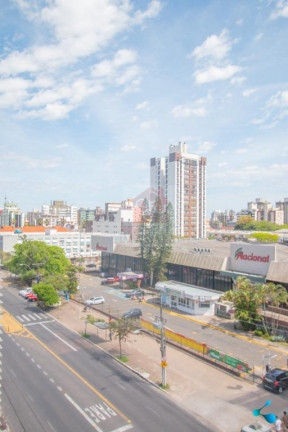 Imagem Sala Comercial à Venda, 30 m² em Menino Deus - Porto Alegre Imagem Sala Comercial à Venda, 30 m² em Menino Deus - Porto Alegre
