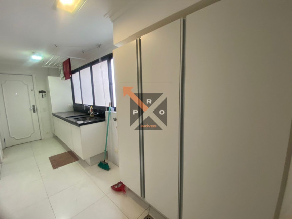 Imagem Imóvel com 3 Quartos à Venda, 190 m² em Vila Uberabinha - São Paulo