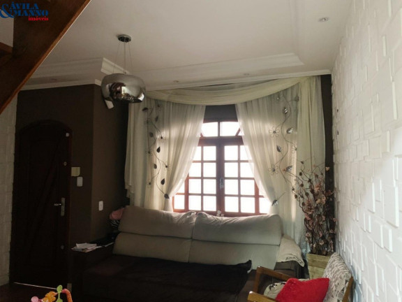 Sobrado com 4 Quartos à Venda,  em Vila Ema - São Paulo