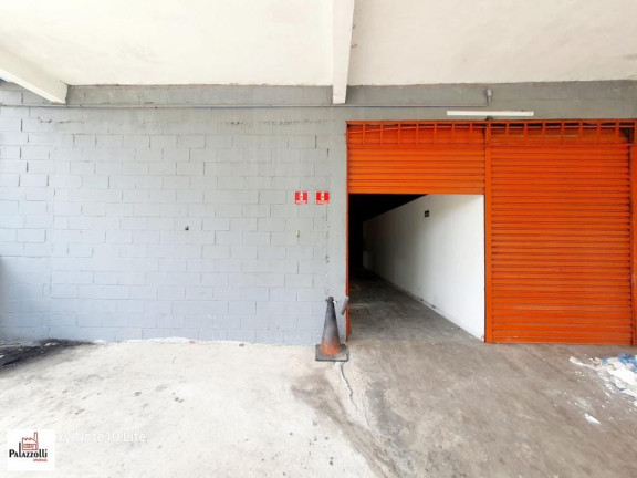 Imóvel Comercial à Venda, 1.400 m² em Chácaras Marco - Barueri