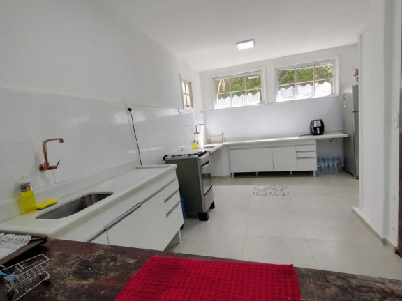 Imagem Casa com 8 Quartos à Venda, 327 m² em Albuquerque - Teresópolis Imagem Casa com 8 Quartos à Venda, 327 m² em Albuquerque - Teresópolis