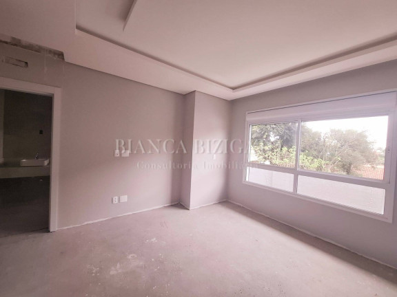 Imagem Casa com 4 Quartos à Venda, 281 m² em Uberaba - Curitiba Imagem Casa com 4 Quartos à Venda, 281 m² em Uberaba - Curitiba