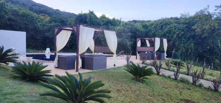 Imagem Apartamento com 2 Quartos à Venda, 101 m² em Escarpas Do Lago - Capitólio