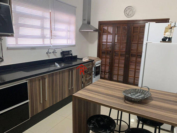 Imagem Casa com 2 Quartos à Venda, 100 m² em Solemar - Praia Grande Imagem Casa com 2 Quartos à Venda, 100 m² em Solemar - Praia Grande