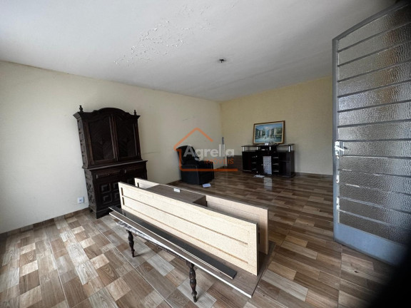 Imagem Casa com 4 Quartos à Venda, 196 m² em Tucura - Mogi Mirim Imagem Casa com 4 Quartos à Venda, 196 m² em Tucura - Mogi Mirim