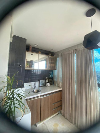 Imagem Apartamento com 4 Quartos à Venda, 150 m² em Encruzilhada - Recife