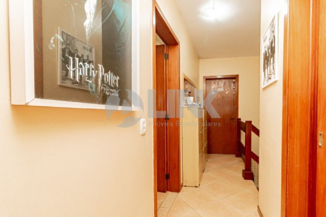 Imagem Imóvel com 3 Quartos à Venda, 164 m² em Bela Vista - Porto Alegre Imagem Imóvel com 3 Quartos à Venda, 164 m² em Bela Vista - Porto Alegre