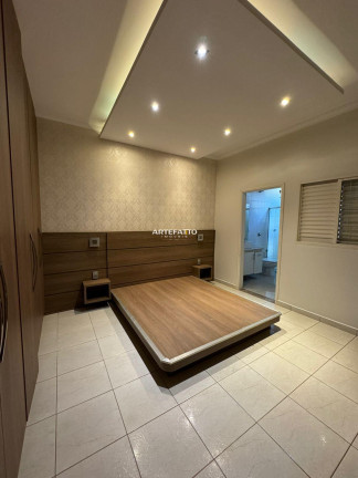 Imagem Casa com 3 Quartos à Venda, 187 m²
