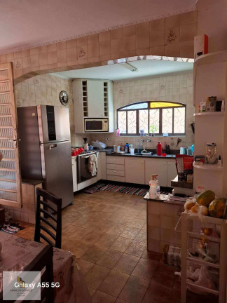 Imagem Sobrado com 3 Quartos à Venda, 168 m² em Helena Maria - Osasco