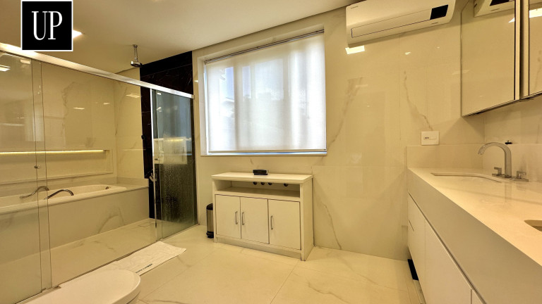 Imagem Casa com 4 Quartos à Venda, 560 m² em Alphaville - Santana De Parnaíba