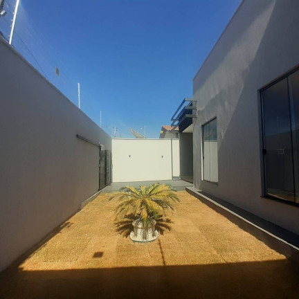 Imagem Casa com 3 Quartos à Venda, 360 m² em Papillon Park - Complemento - Aparecida De Goiânia