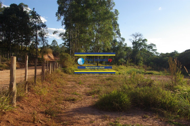 Imagem Imóvel com 1 Quarto à Venda, 19.700 m² em Campestre - Muzambinho Imagem Imóvel com 1 Quarto à Venda, 19.700 m² em Campestre - Muzambinho
