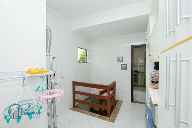 Imagem Casa com 3 Quartos à Venda, 321 m² em Oficinas - Ponta Grossa