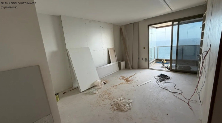 Imagem Imóvel com 4 Quartos à Venda, 210 m² em Barra - Salvador Imagem Imóvel com 4 Quartos à Venda, 210 m² em Barra - Salvador