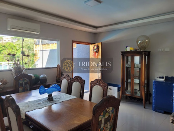 Imagem Casa com 4 Quartos à Venda, 137 m² em Jardim Maristela - Atibaia Imagem Casa com 4 Quartos à Venda, 137 m² em Jardim Maristela - Atibaia