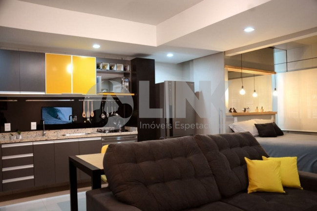 Imagem Apartamento com 1 Quarto à Venda, 40 m² em Chácara Das Pedras - Porto Alegre Imagem Apartamento com 1 Quarto à Venda, 40 m² em Chácara Das Pedras - Porto Alegre