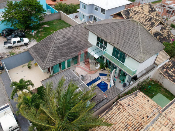 Imagem Casa de Condomínio com 4 Quartos à Venda, 160 m² em Cabo Frio