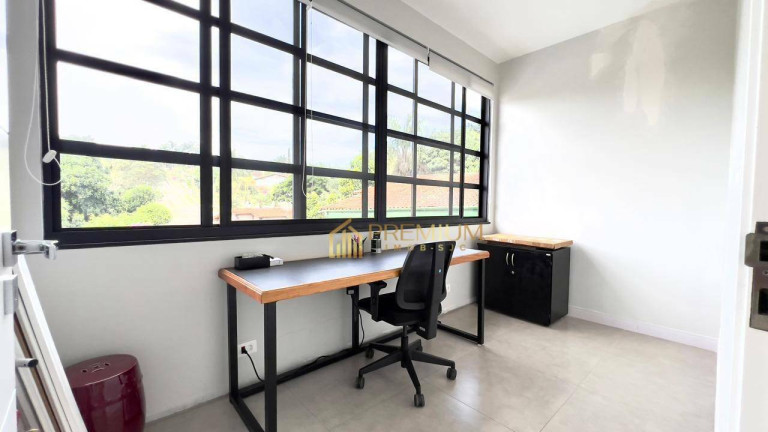 Imagem Casa com 7 Quartos à Venda, 400 m² em Pouso Alegre - Santa Isabel Imagem Casa com 7 Quartos à Venda, 400 m² em Pouso Alegre - Santa Isabel
