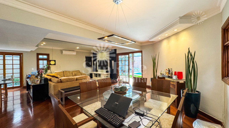 Imagem Casa com 4 Quartos à Venda, 290 m² em Alphaville 06 - Santana De Parnaíba Imagem Casa com 4 Quartos à Venda, 290 m² em Alphaville 06 - Santana De Parnaíba